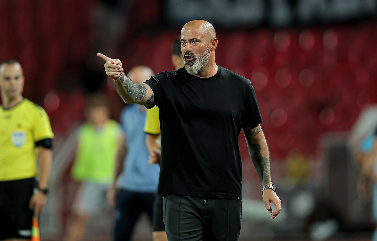 Stanković: "Svalite sve na moja leđa, šira su od njihovih, momke ne dirajte!"
